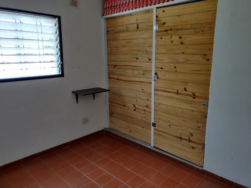 Imagen 16 de 22 de Casa En Dos Plantas En Hurlingham