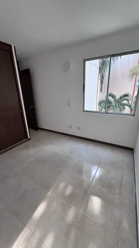 Venta Hermoso Apartamento En La Hacienda Piso 4 Con Ascensor (fv)