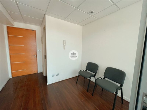 Imagen 10 de 21 de Oficina En Venta En Las Condes