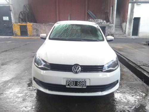 Volkswagen Voyage 1.6 Highline 101cv 2016