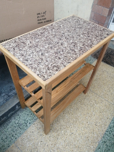 Imagen 7 de 10 de Mesa De Madera Con Formica