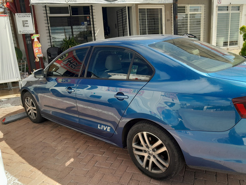 Volkswagen Jetta 2.0 Tiptronic At