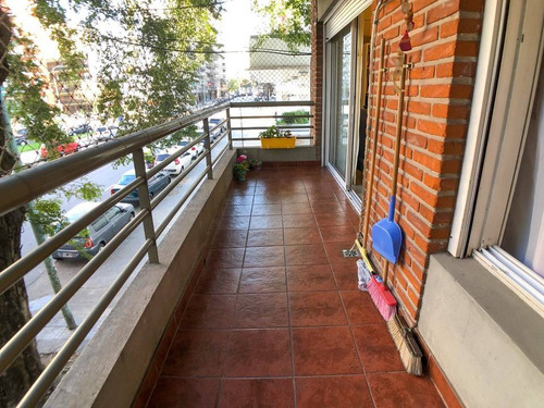 Venta De Departamento En Villa Ortuzar