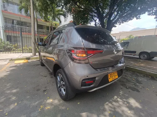 Renault Stepway 1.6 Intens