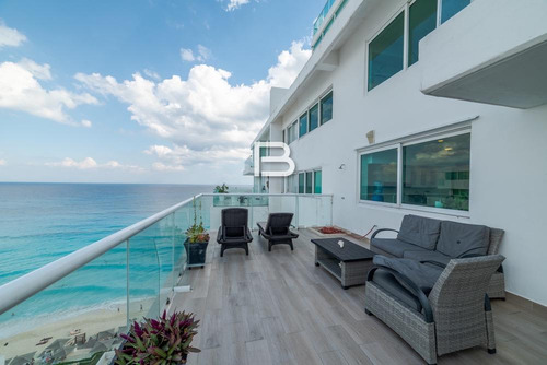 Penthouse En Venta Frente Al Mar