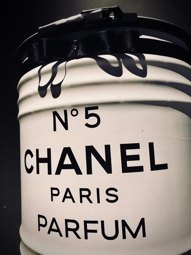 Imagen 6 de 9 de Tambor Decorativo Chanel N5
