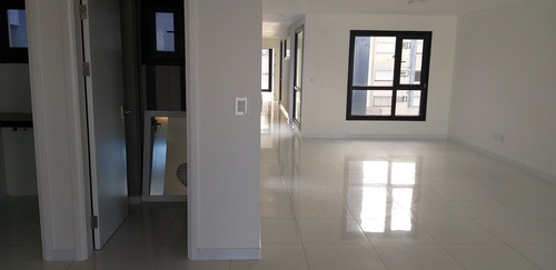Imagen 2 de 30 de Departamento Semi Piso De 3 Ambientes - Falucho 1400