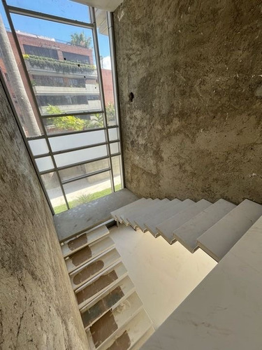 Imagen 9 de 17 de Venta Apartamento Pb Duplex 3h+s/3b+s/5p Altamira