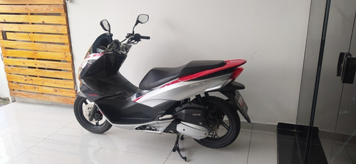 Imagem 3 de 9 de Honda Pcx 150 Sport 2018 Tebi Motos