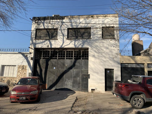 Imagen 20 de 21 de Galpón Con Oficina Barrio Azcuenaga Permutas