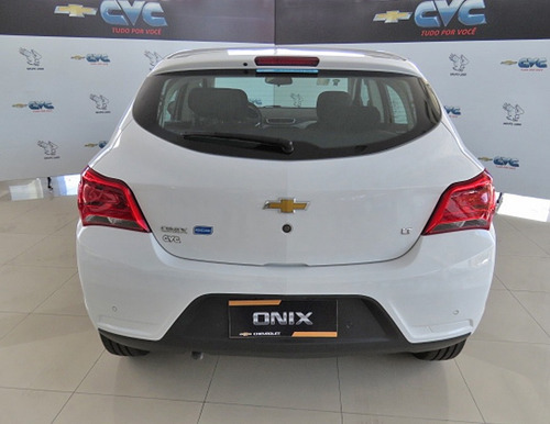 Onix 1.4 Mpfi Lt 8v Flex 4p Automático
