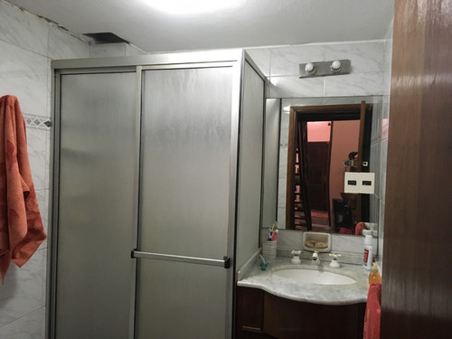 Negocios Inmobiliarios Vende Casa En Barrio Sur