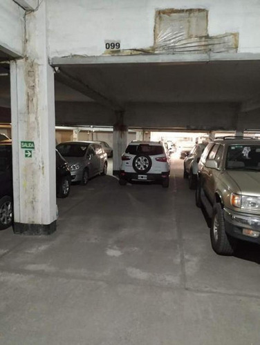 Imagen 14 de 16 de Departamento 4 Dormitorios Con Cochera En Venta Barrio Alber