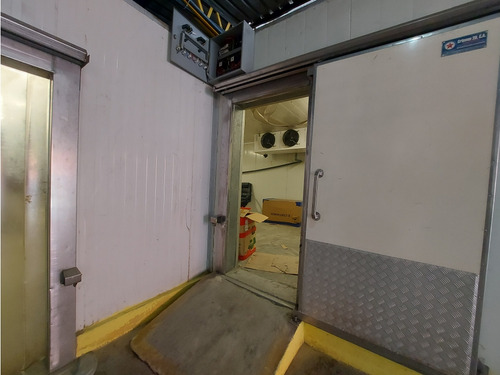 Vendo Galpon 420m2 En El Pueblo Del Hatillo 5715
