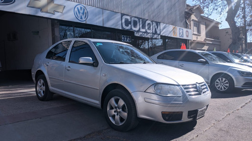 Imagen 15 de 15 de Volkswagen Bora 2010 2.0 Nafta Trendline