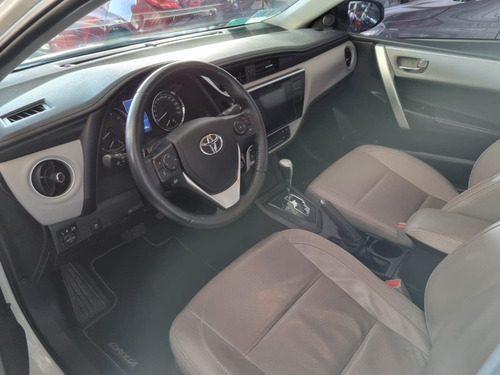 Imagen 6 de 10 de Toyota Corolla 1.8 Xei Cvt Pack 140cv 2017 44520482