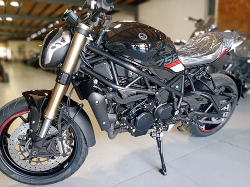 Imagen 3 de 15 de Benelli 752 S - División Ruedas / Consultar Ofertas