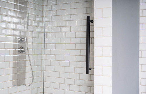 Mampara De Baño Acero Inox Negro Granero 130 Sidney Gorena