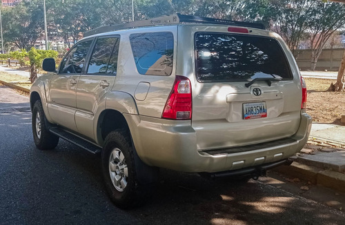 Imagen 3 de 12 de Toyota 4runner