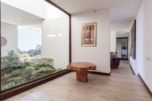 Moderna Casa En Condominio Cantagua Con Vista Al Mar