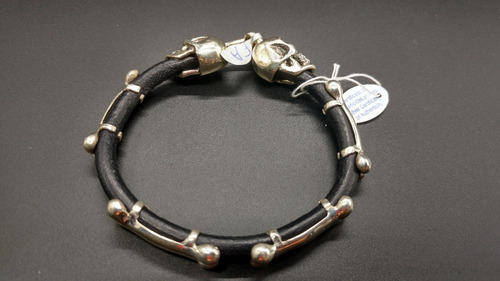 Pulsera Brazalete Calaveras Y Huesos Caucho Y Plata 925