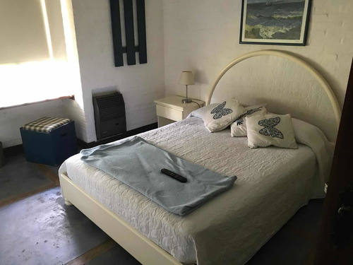 Imagen 8 de 14 de Pinares, 4 Dormitorios, Piscina Climatizada, Alquilo, Punta Del Este, Cabaña, Parrillero,