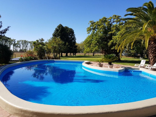 Hermosa Casa De Campo En Luján