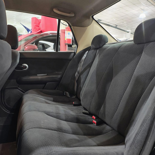 Nissan Tiida 1.8 SL 16V FLEX 4P MANUAL