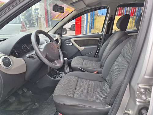 Renault Sandero 1.6 Expression Hi-torque 5p