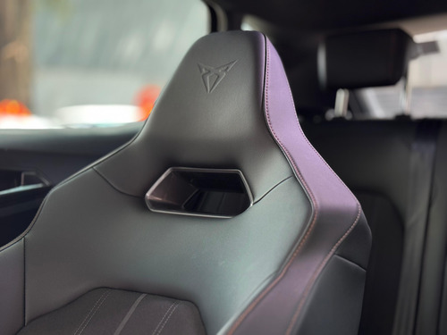 Cupra Leon 300Hp