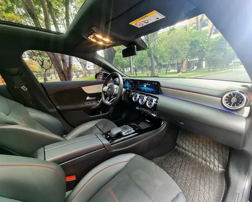 Mercedes-Benz Clase CLA 1.3 Cla 180 Amg Line At