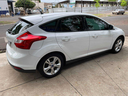Imagem 4 de 9 de Ford Focus 1.6 S 16v Flex 4p Manual