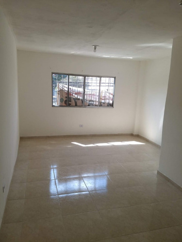 Imagem 4 de 12 de Alugo Sobrado Comercial Ou Residencial Na Corifeu Fl44