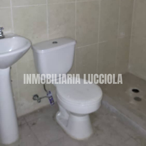 Imagen 8 de 12 de Apartamento De 90 Mts2 En Playa Grande, Edo. La Guaira Listo Para Ocupar Ref 051
