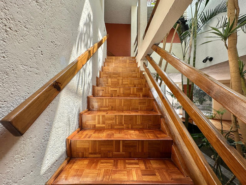 Cuajimalpa, Casa Para Modernizar A 3 Cuadras De Bosques Maranta