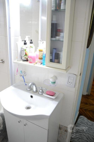 Imagen 15 de 29 de San Telmo. Semipiso De 3 Ambientes Al Frente Con Balcón Y Patio/ Lavadero