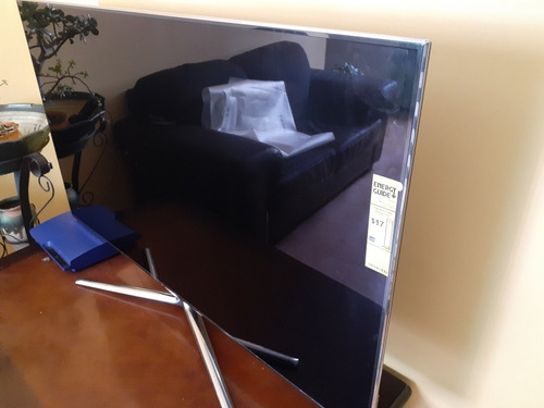 Imagen 2 de 10 de Samsung Tv 55 Und8000 Usado