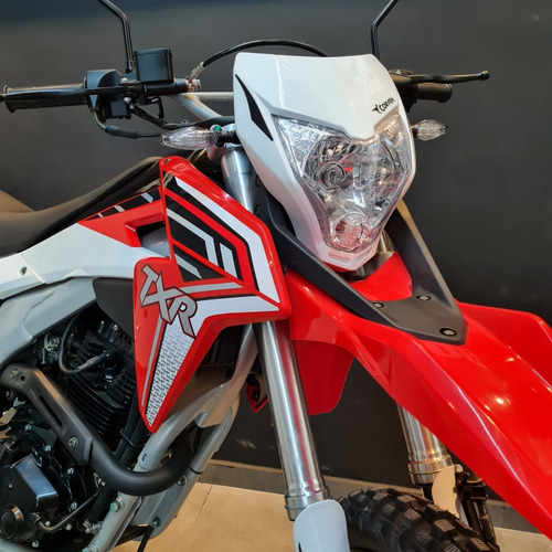 Imagen 13 de 24 de Corven Triax Txr 250l - Ahora 12 Ó 18 - Retira Ya - Jp Motos