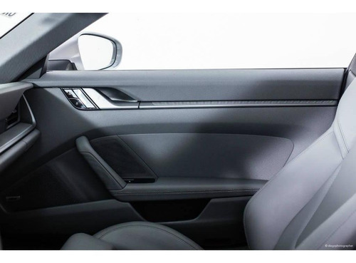 Imagem 10 de 11 de Porsche 911 Carrera