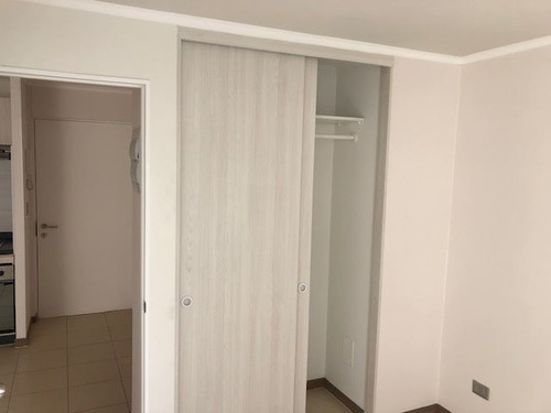 Departamento En Arriendo De 1 Dorm. En Estación Central