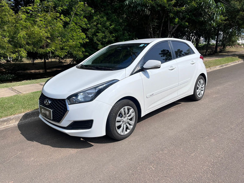 Hyundai HB20 1.0 COMFORT PLUS 12V FLEX 4P MANUAL