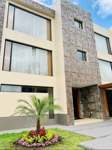 Casa En Venta Valle De Los Chillos