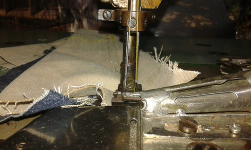 Maquina De Coser Industrial. Collaretera. 