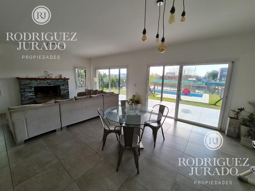 Casa A La Laguna A Estrenar Con Pileta Y Riego - Barrio Islas - El Canton Escobar