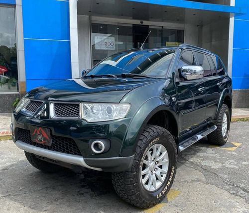 Mitsubishi Montero Sport 2015