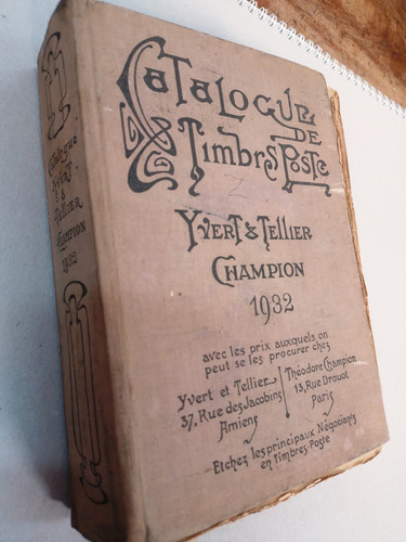 Catalogue De Timbres Poste Yvert Et Tellier Francés (1932)