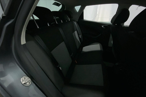 Imagen 20 de 25 de Seat Ibiza Hatchback 5 Pts Reference, 16l, 110 Hp, Tm5, A/ac