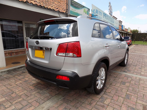 Kia Sorento Ex 2.2cc At Aa