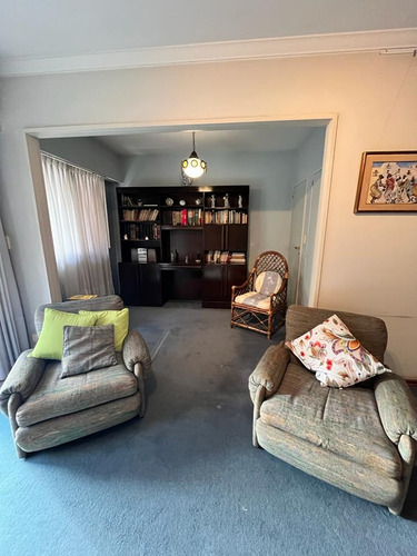 Reservado //departamento De 3 Ambientes Con Dependencia, Cómodo, Recoleta, Alquiler Temporal