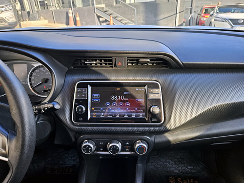 Nissan Kicks 1.6 SENSE 4X2 MT 5P